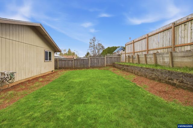 4864 Towhee Ct S, Salem, OR 97302