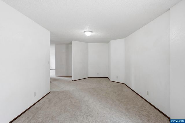 4864 Towhee Ct S, Salem, OR 97302