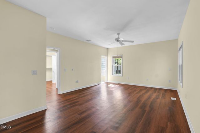 104 Greenside Lane, Sanford, NC 27332
