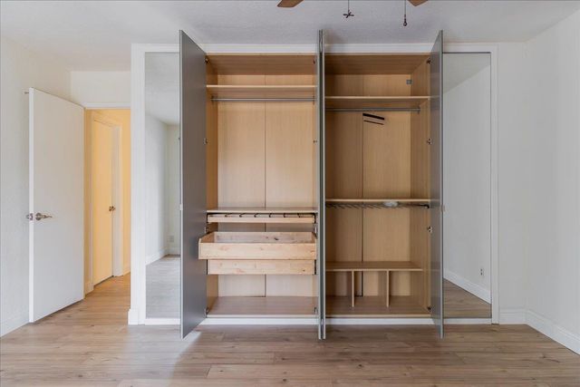 2106 Van Ness Dr, Roseville, CA 95661