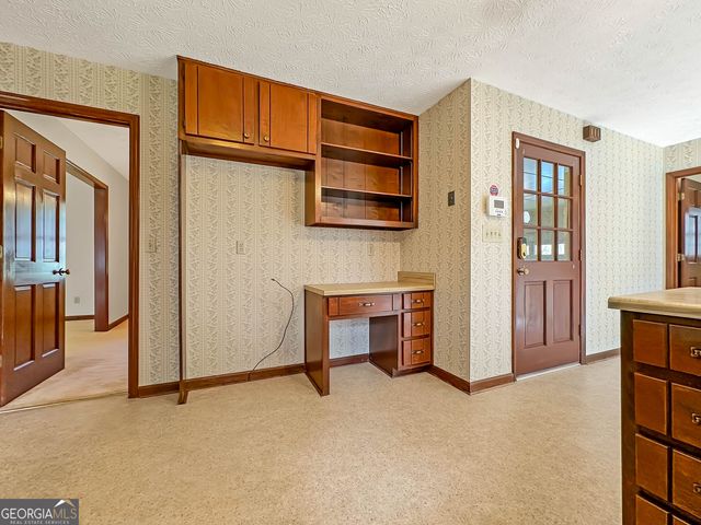 145 Cedar Circle, Fayetteville, GA 30214