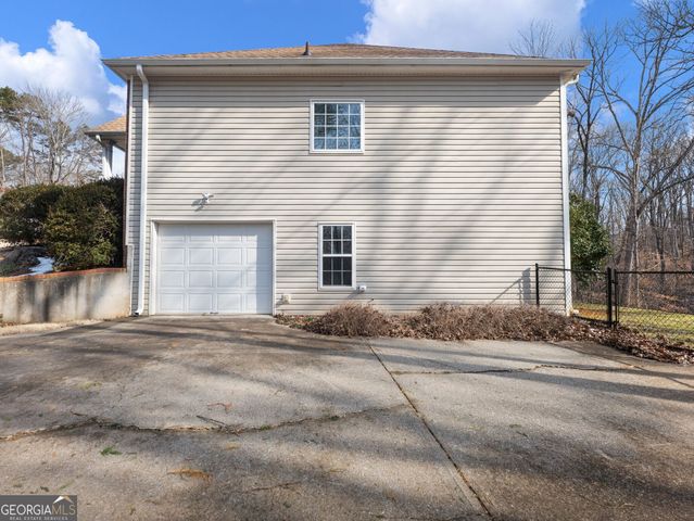 799 Gold Crest Road, Braselton, GA 30517