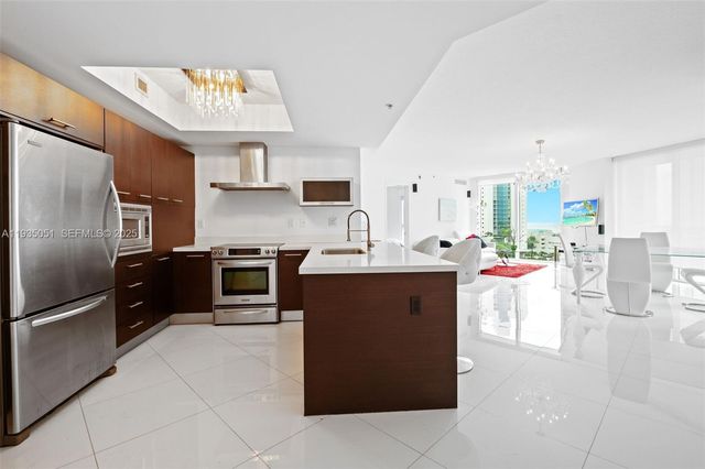 200 Sunny Isles Blvd 2-806, Sunny Isles Beach, FL 33160