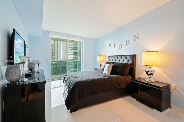 200 Sunny Isles Blvd 2-806, Sunny Isles Beach, FL 33160