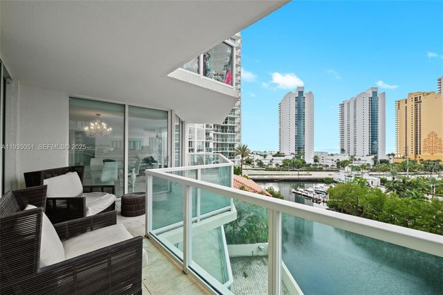 200 Sunny Isles Blvd 2-806, Sunny Isles Beach, FL 33160