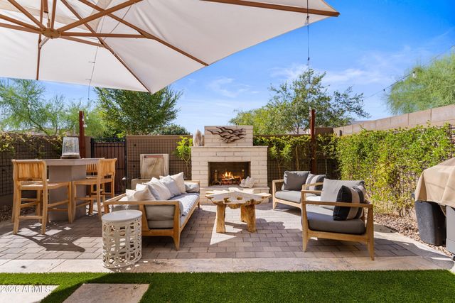 1956 W KINFIELD Trail, Phoenix, AZ 85085