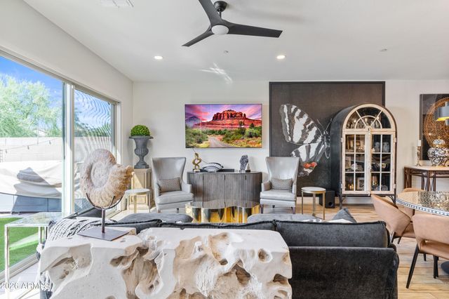 1956 W KINFIELD Trail, Phoenix, AZ 85085
