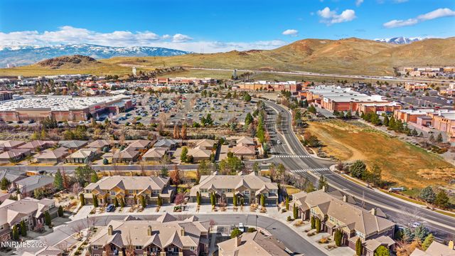 4877 Bougainvillea Circle, Sparks, NV 89436