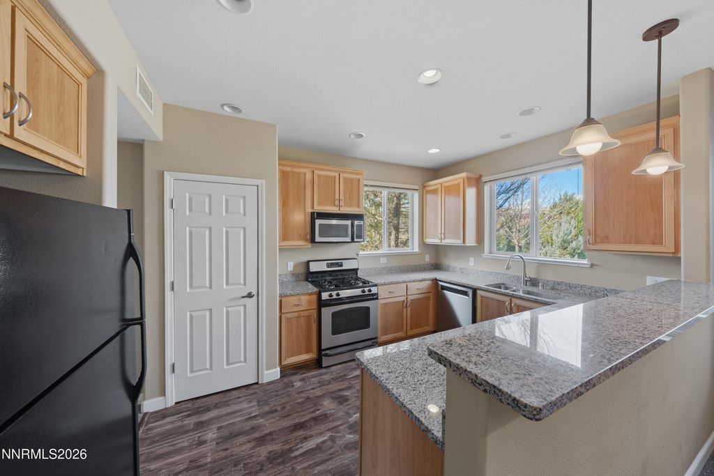 Image 3 of property listing at 4877 Bougainvillea Circle, Sparks, NV 89436