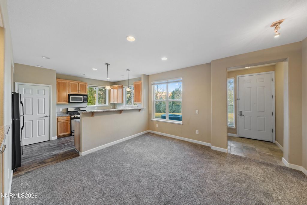 Image 4 of property listing at 4877 Bougainvillea Circle, Sparks, NV 89436