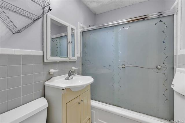 51 White Oak Street 2A, New Rochelle, NY 10801