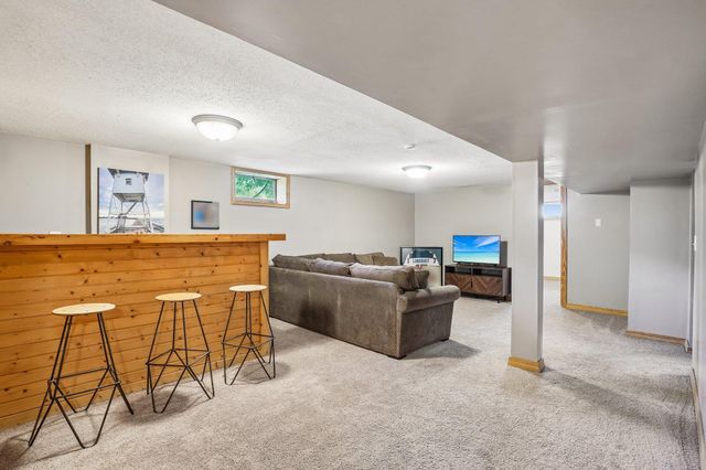 681 Terrace Drive, Roseville, MN 55113