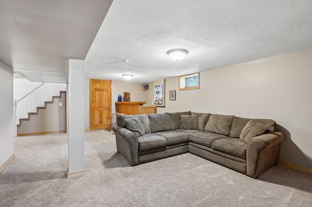 681 Terrace Drive, Roseville, MN 55113