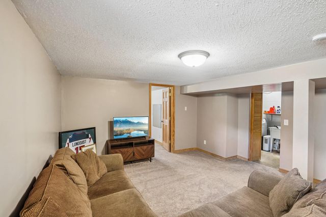 681 Terrace Drive, Roseville, MN 55113