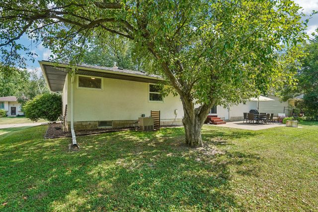 681 Terrace Drive, Roseville, MN 55113