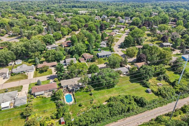 681 Terrace Drive, Roseville, MN 55113