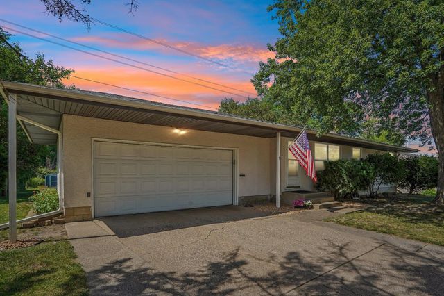 681 Terrace Drive, Roseville, MN 55113
