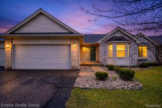 12330 Hickory E, Utica, MI 48315