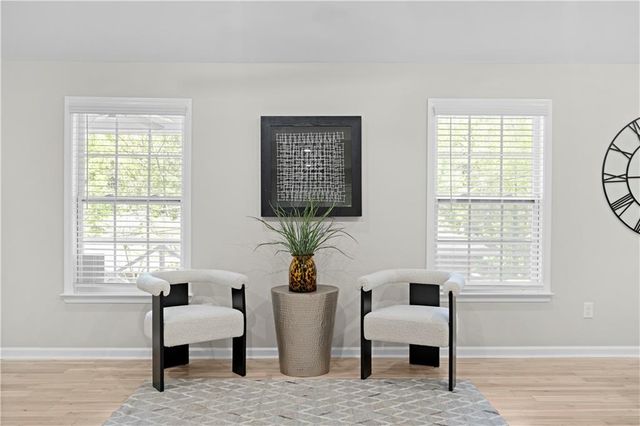 659 Lynn Valley SW Road, Atlanta, GA 30311