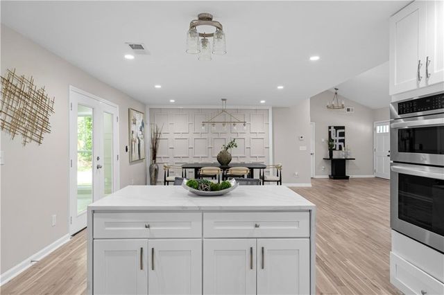 659 Lynn Valley SW Road, Atlanta, GA 30311