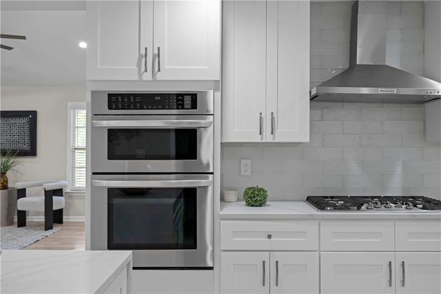 659 Lynn Valley SW Road, Atlanta, GA 30311