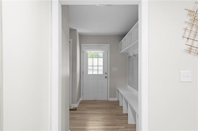 659 Lynn Valley SW Road, Atlanta, GA 30311