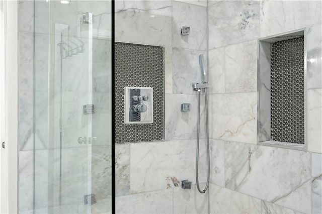 659 Lynn Valley SW Road, Atlanta, GA 30311