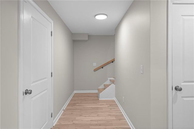 659 Lynn Valley SW Road, Atlanta, GA 30311