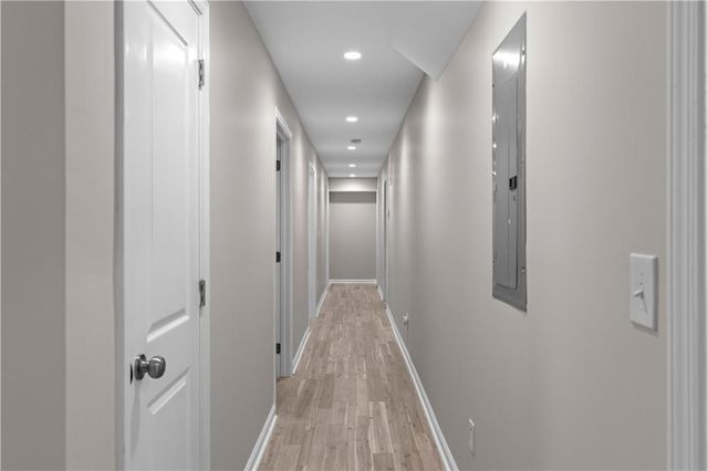 659 Lynn Valley SW Road, Atlanta, GA 30311