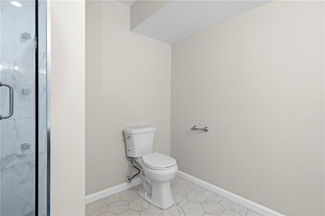 659 Lynn Valley SW Road, Atlanta, GA 30311