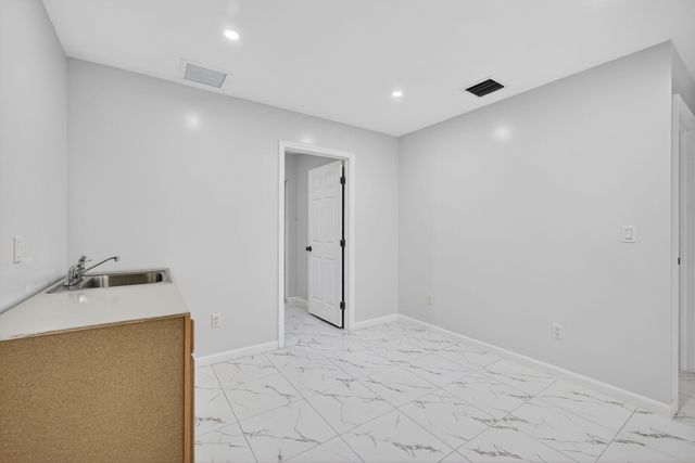 3255 Avenue J, Riviera Beach, FL 33404