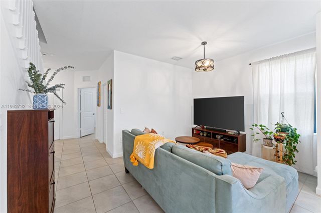 11755 SW 246th ter, Homestead, FL 33032