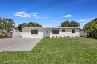 3060 NE 12th Ave, Pompano Beach, FL 33064