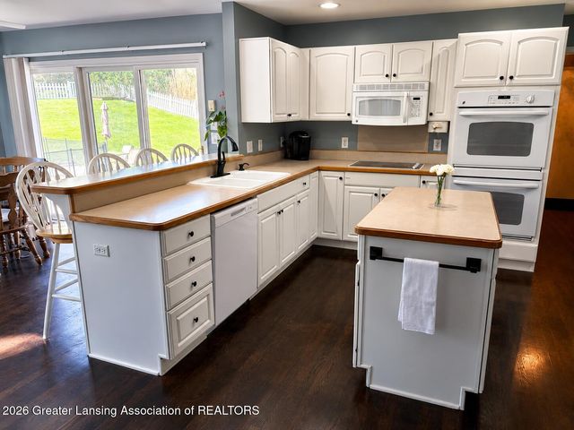1251 Sweetwood Drive, Okemos, MI 48864