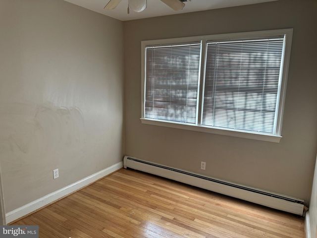 8714 36TH AVE, College Park, MD 20740