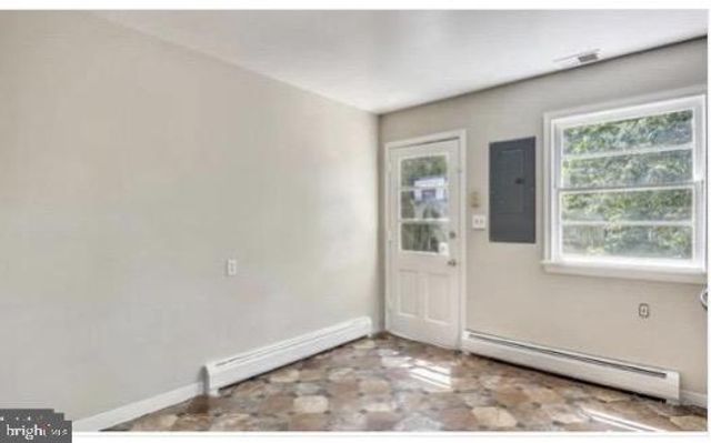 8714 36TH AVE, College Park, MD 20740