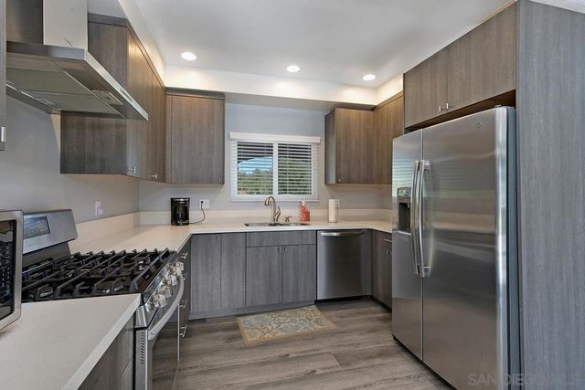 24567 Adams Ave, Murrieta, CA 92562