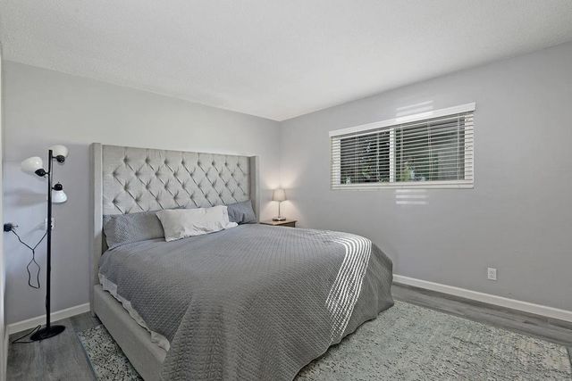 24567 Adams Ave, Murrieta, CA 92562