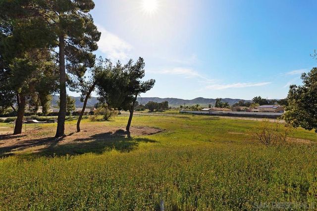 24567 Adams Ave, Murrieta, CA 92562