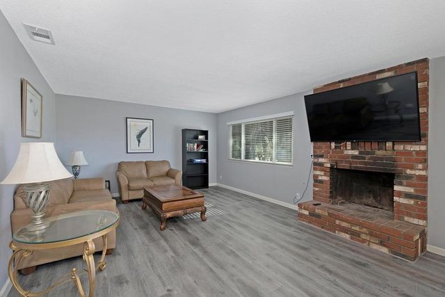24567 Adams Ave, Murrieta, CA 92562