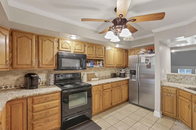 2991 Coonpath Road NE, Lancaster, OH 43130