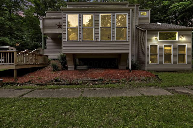 2991 Coonpath Road NE, Lancaster, OH 43130