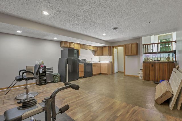 2991 Coonpath Road NE, Lancaster, OH 43130