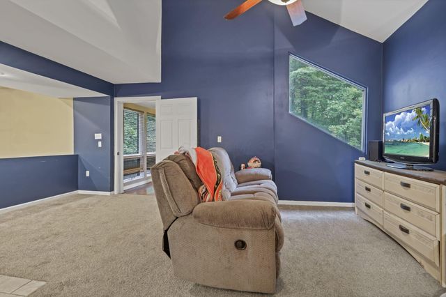 2991 Coonpath Road NE, Lancaster, OH 43130