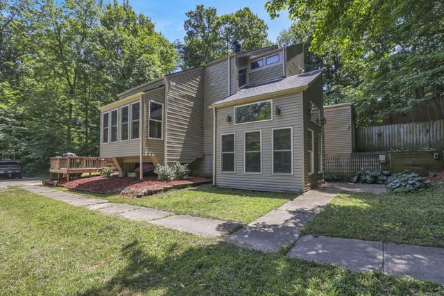 2991 Coonpath Road NE, Lancaster, OH 43130