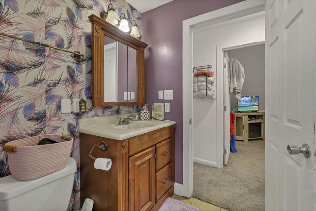 2991 Coonpath Road NE, Lancaster, OH 43130