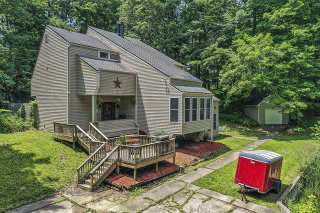 2991 Coonpath Road NE, Lancaster, OH 43130