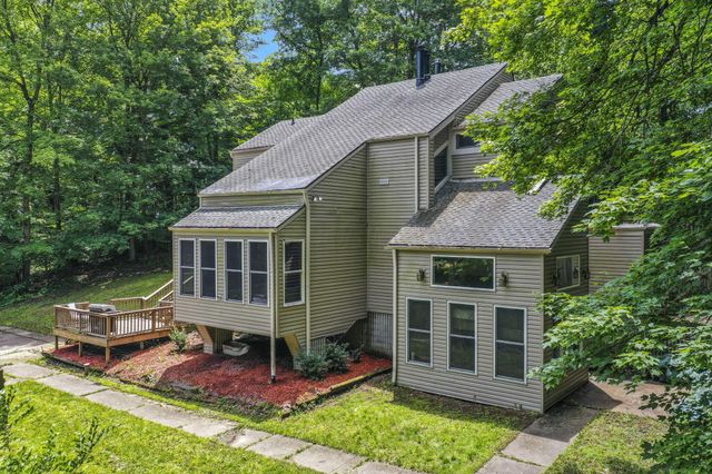 2991 Coonpath Road NE, Lancaster, OH 43130