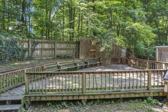2991 Coonpath Road NE, Lancaster, OH 43130