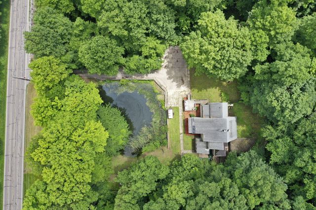 2991 Coonpath Road NE, Lancaster, OH 43130